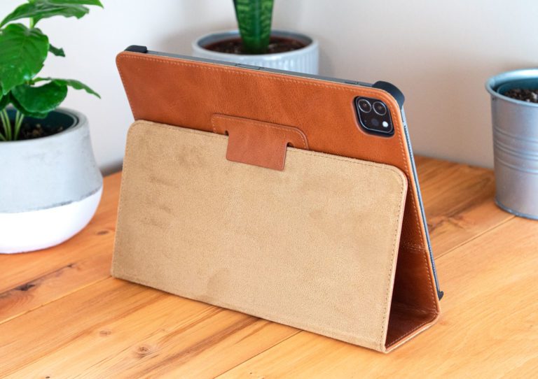 Casemade iPad Pro 11 Leather Case Stand Function