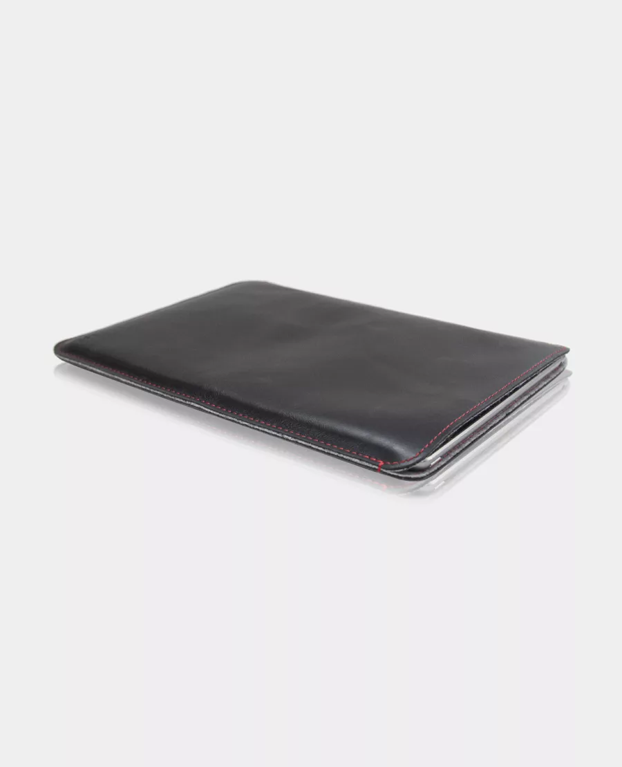 Apple iPad 10.2 (7th/8th/9th Gen) Leather Sleeve Black - Casemade