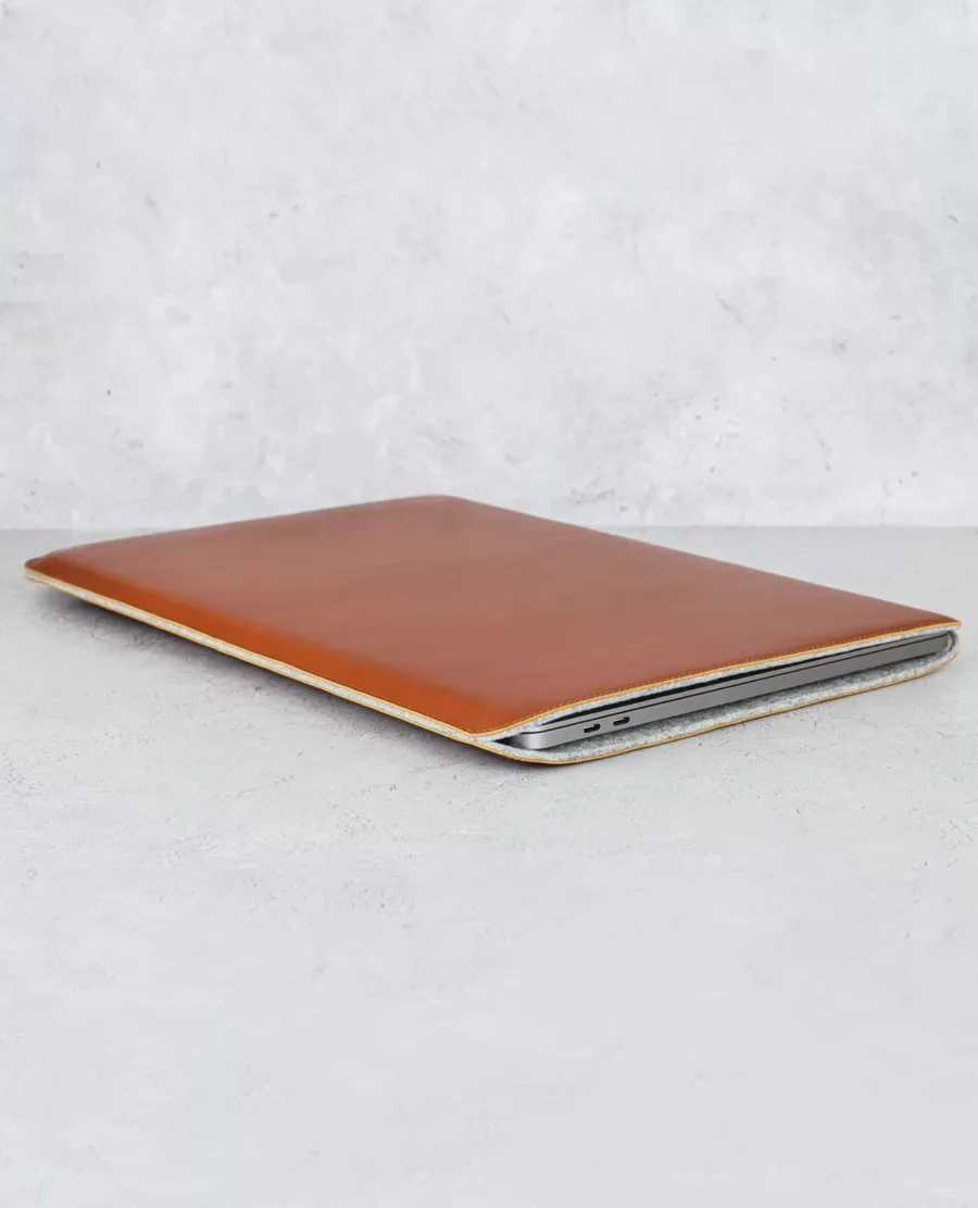 casemade tan leather macbook sleeve angle