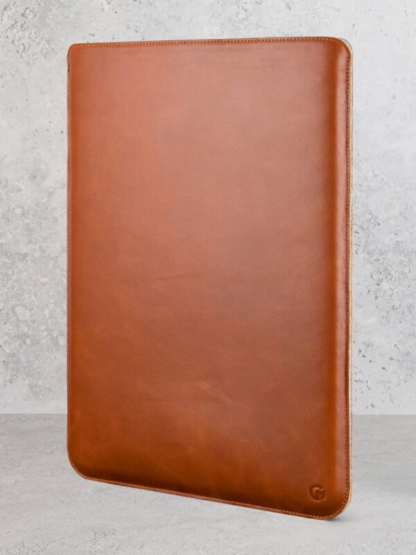 Casemade Leather Macbook Sleeve